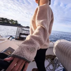 Vapor Apparel Women's Headwind Poly Fleece Pullover -Avenue Clothing Shop GUEST 05b4d325 06b1 4dcd b4f1 be95c8816d88