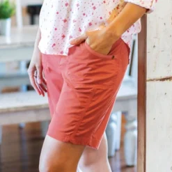 Aventura Clothing Women's Bristol Short -Avenue Clothing Shop GUEST 3617cc5f 6cdc 462b 90c3 0e75600f8843