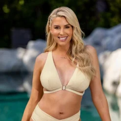 Women's Wrap Back Tie Bikini Top - Cupshe -Avenue Clothing Shop GUEST 4b0124d3 dcc0 48cb b6d4 66a307550870